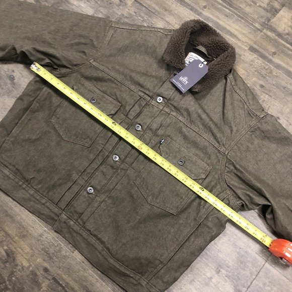Levis Made & Crafted Men Oversized Type II Sherpa Trucker Jacket Moss Rock XL - Picture 3 of 11
